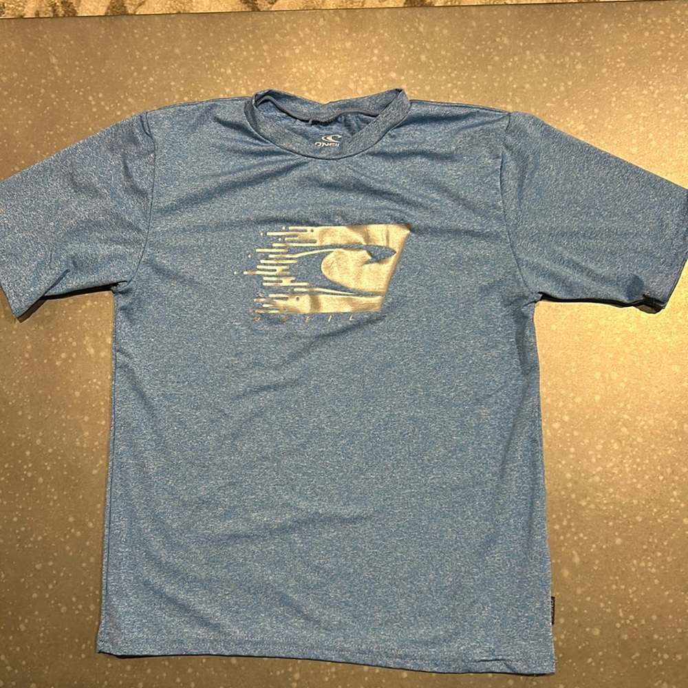 O’Neill rashguard size 10
